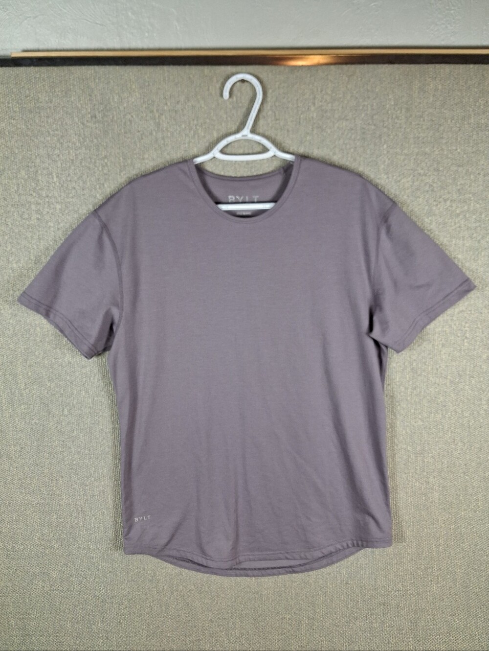 BYLT Basics Drop-Cut Lux Short Sleeve Shirt Mens Size Large Purple Performance
